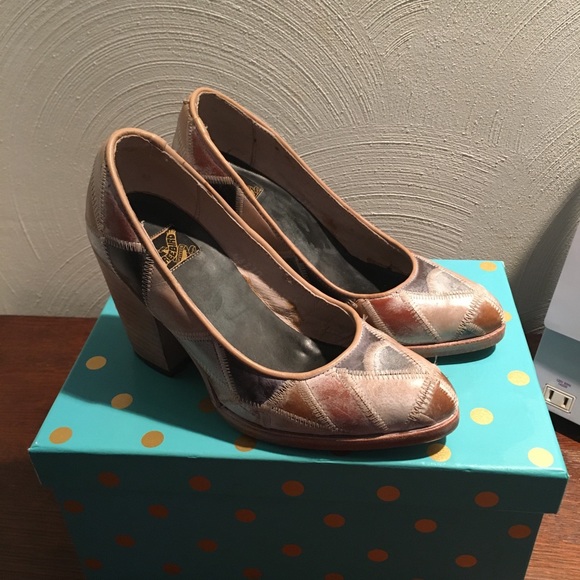 Freebird Iron Heel - Picture 3 of 7